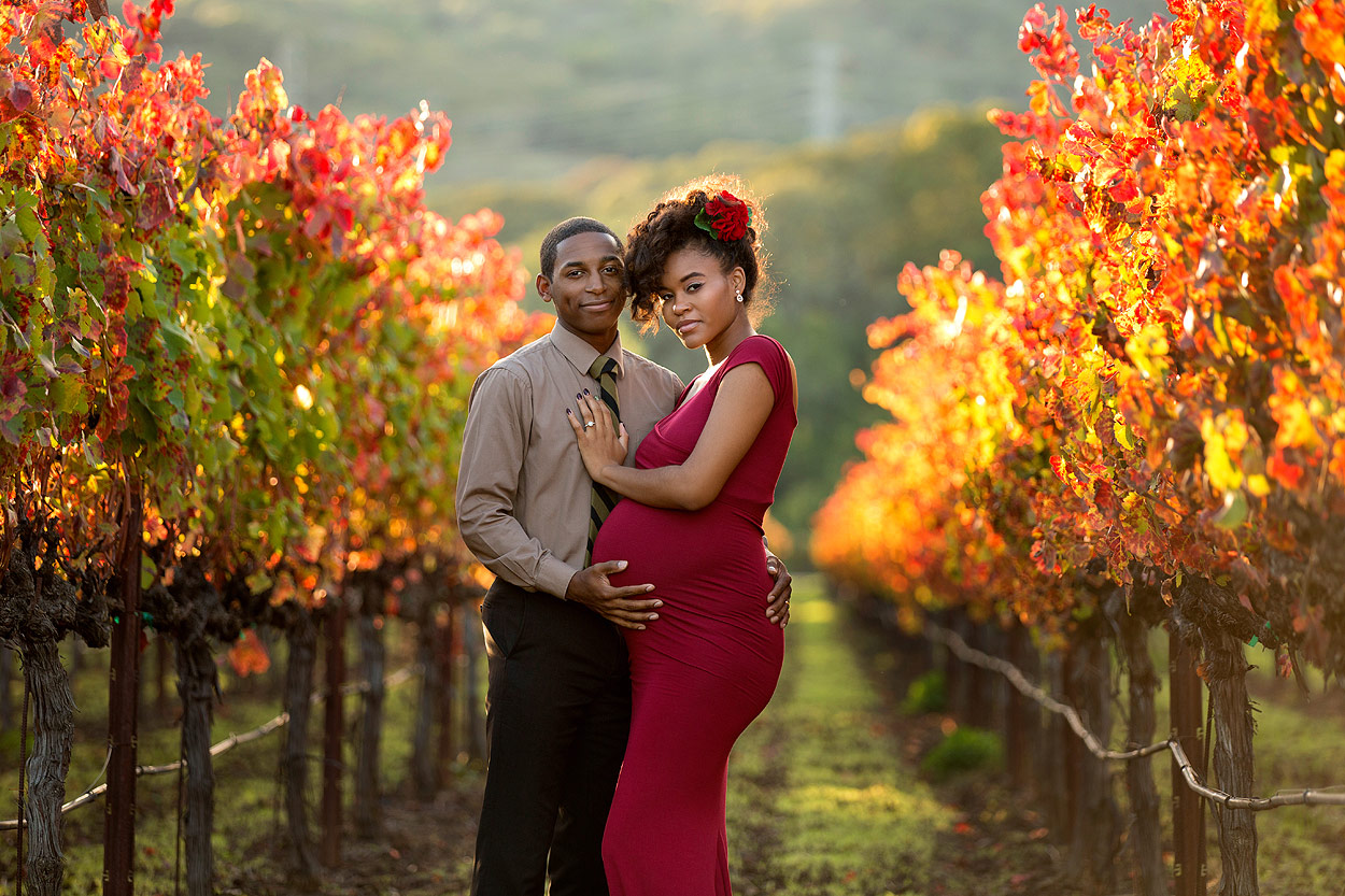 vacaville maternity portraits couple posed outdoors