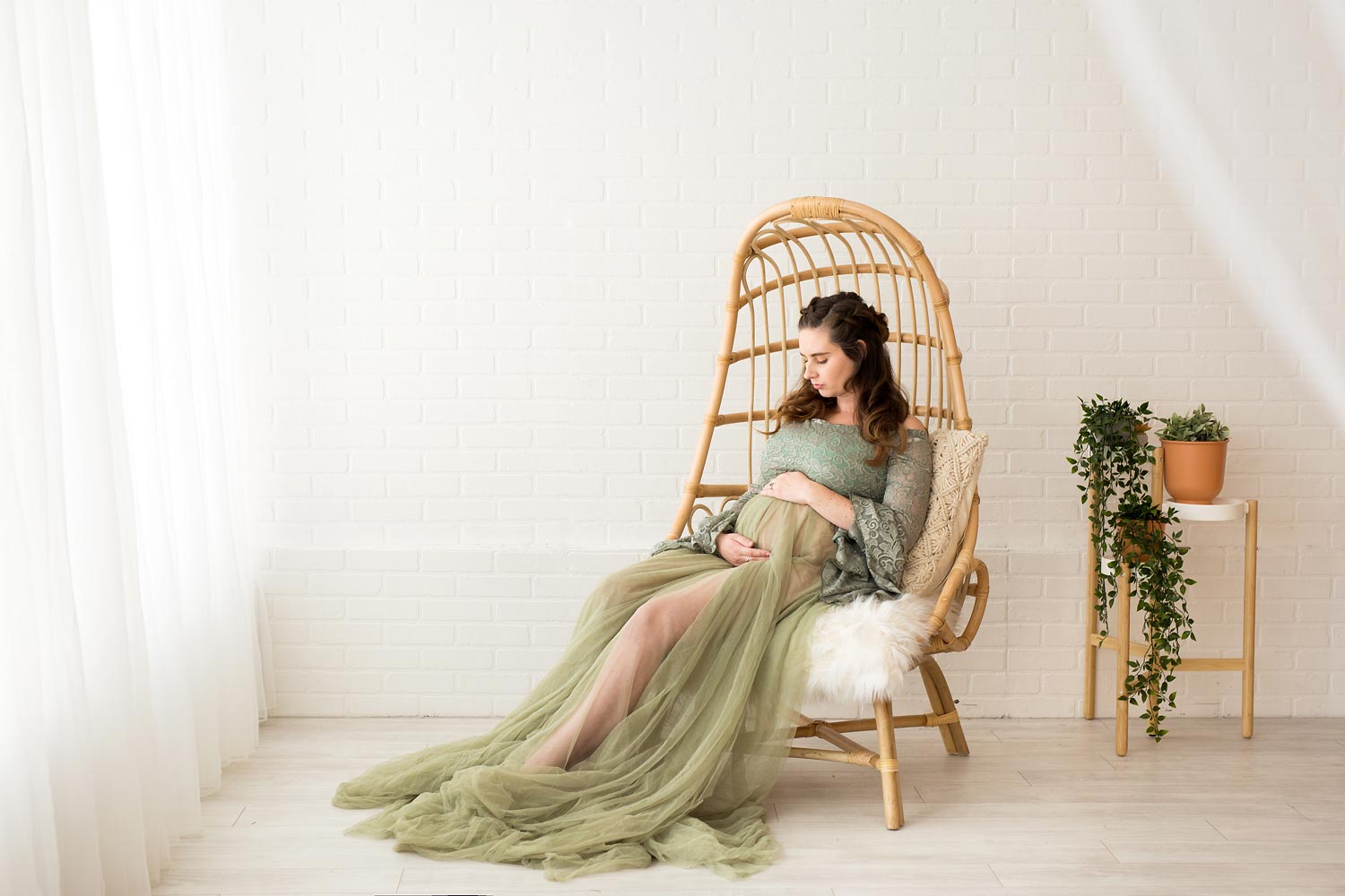 maternity photographer northwest arkansas boho studio