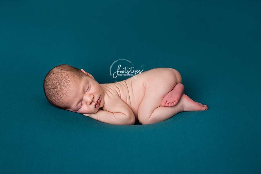 newborn session in footsteps photography studio