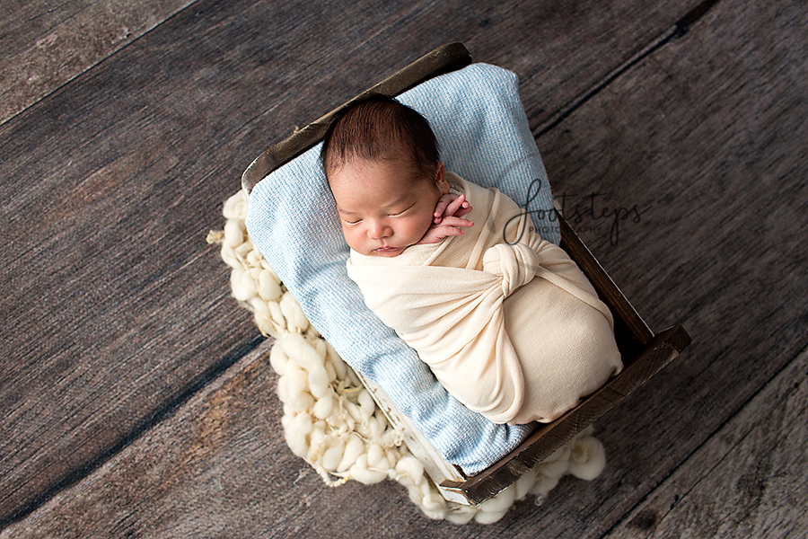wrapped newborn photography 